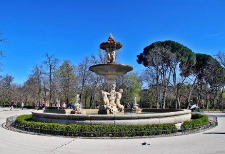 Sumérgete en la serenidad del Parque del Retiro: Pulmón verde de Madrid y refugio de tranquilidad